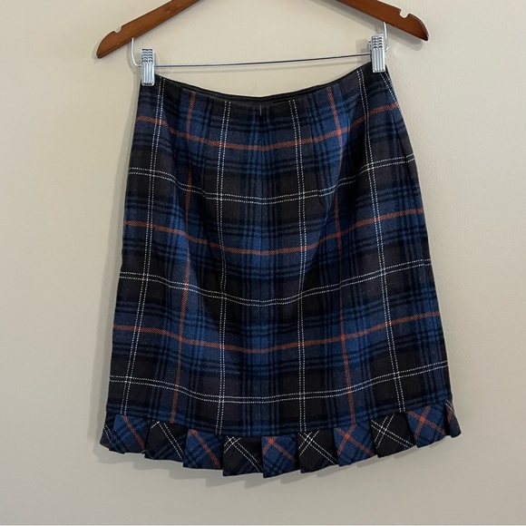 CAbi Women’s Heritage Plaid Pleated Ruffle Hem Preppy Wool Blend Skirt Size 6 - Picture 4 of 11